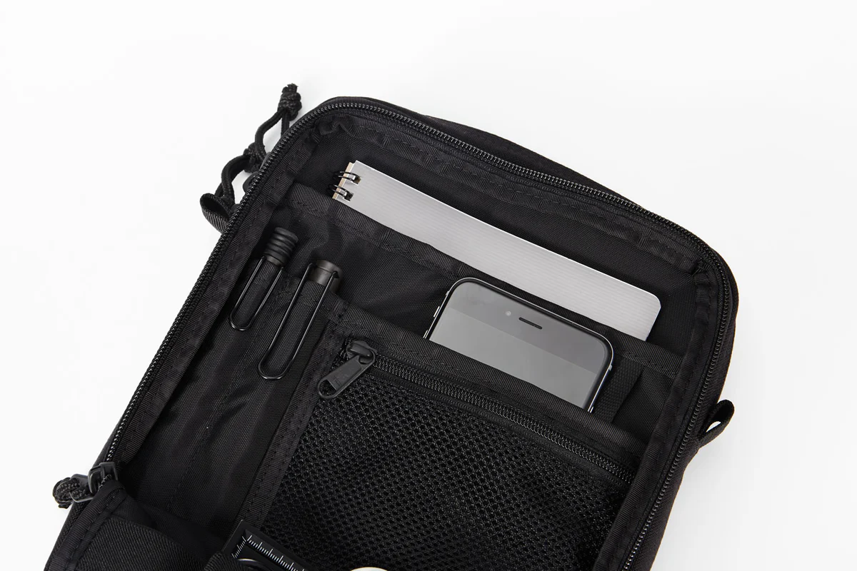 iPad-Pro-EDC-Kit-06_1200x